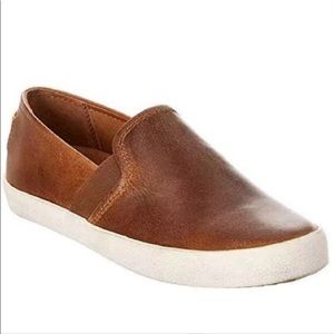 FRYE | Womens size 9 Leather Cognac Slip on Shoes
